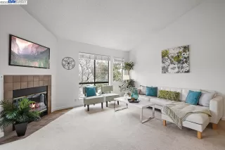 Photo #2: 41018781 Listing