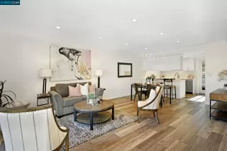 Photo #5: 41018791 Listing