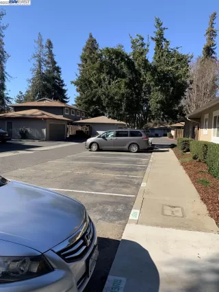 Photo #3: 41018865 Listing