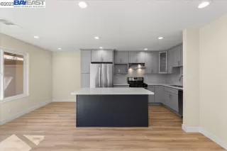 Photo #5: 41018889 Listing 
