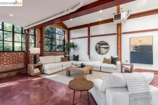 Photo #3: 41018898 Listing