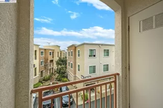 Photo #5: 41018960 Listing 