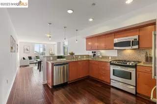 Photo #5: 41018962 Listing