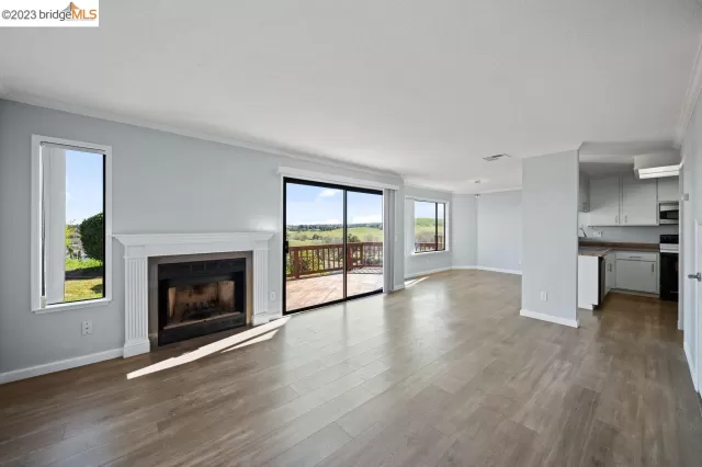 MLS: 41018969 Condo For Sale