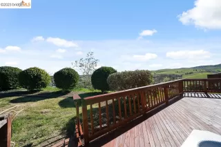 Photo #6: 41018969 Listing