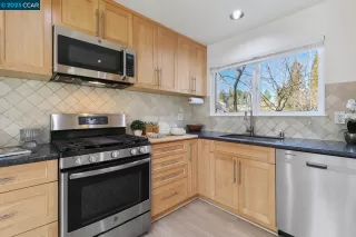 Photo #6: 41018990 Listing 