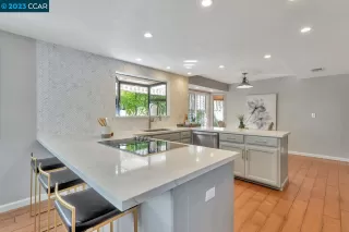 Photo #1: 41018991 Listing