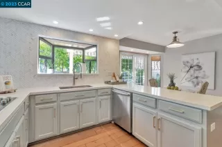 Photo #2: 41018991 Listing