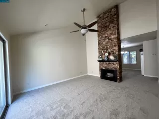 Photo #5: 41018995 Listing