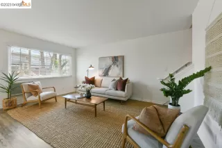 Photo #5: 41018996 Listing