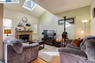 Photo #5: 41019058 Listing 