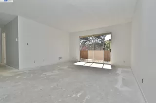 Photo #2: 41019116 Listing