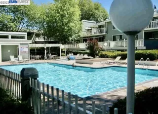 Photo #3: 41019168 Listing