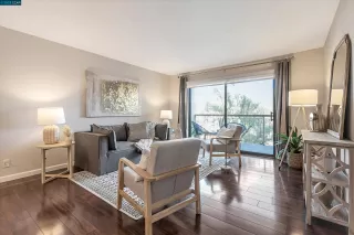 Photo #2: 41019220 Listing 