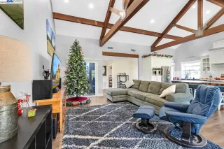 Photo #2: 41019251 Listing 