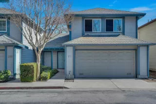 More Details about MLS # 41019254 : 211 RACHAEL PL