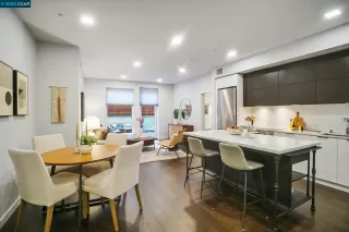 More Details about MLS # 41019264 : 1605 RIVIERA AVE # 306