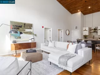 Photo #1: 41019389 Listing