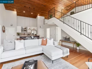 Photo #4: 41019389 Listing