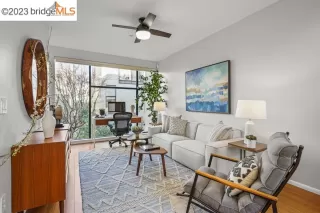 Photo #3: 41019423 Listing