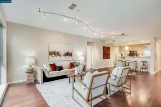 Photo #1: 41019517 Listing