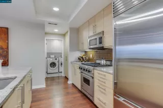 Photo #6: 41019517 Listing