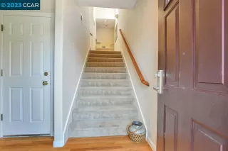 Photo #2: 41019556 Listing