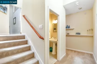 Photo #3: 41019556 Listing