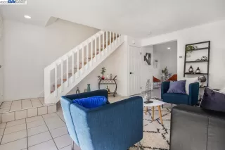Photo #2: 41019585 Listing 
