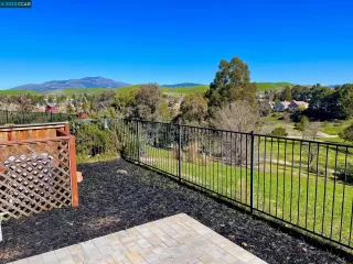 Photo #2: 41019590 Listing