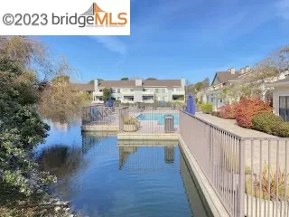 Photo #3: 41019655 Listing