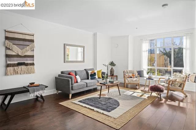 MLS: 41019802 Condo For Sale