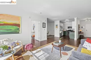 Photo #3: 41019802 Listing