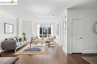 Photo #6: 41019802 Listing