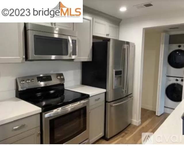 MLS: 41019809 Condo For Sale