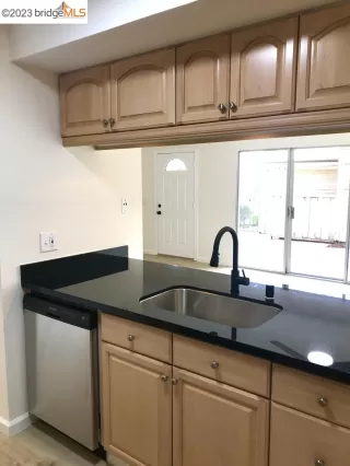 Photo #4: 41019840 Listing