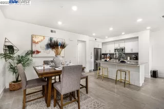 Photo #6: 41019844 Listing