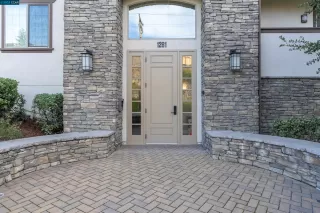 Photo #1: 41019869 Listing