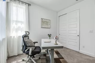 Photo #5: 41019920 Listing