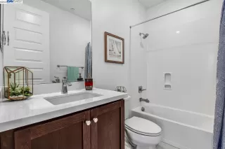 Photo #6: 41019920 Listing