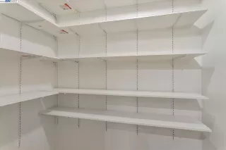 Photo #6: 41019924 Listing