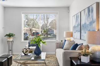 Photo #3: 41019943 Listing 