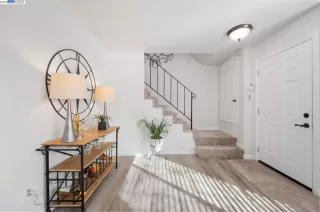 Photo #6: 41019943 Listing 