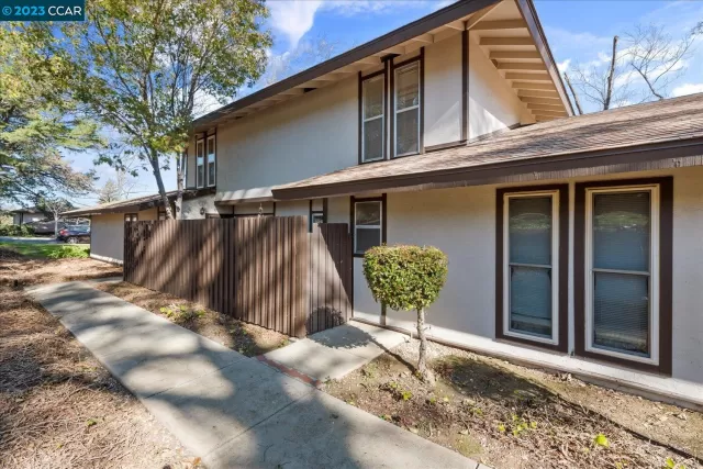 MLS: 41020004 Condo For Sale