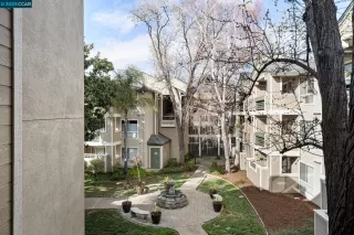 Photo #1: 41020030 Listing