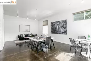 Photo #3: 41020107 Listing