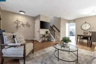 Photo #4: 41020201 Listing