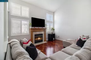 Photo #3: 41020223 Listing