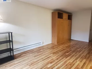 Photo #2: 41020368 Listing 