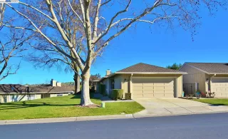 Photo #2: 41020406 Listing